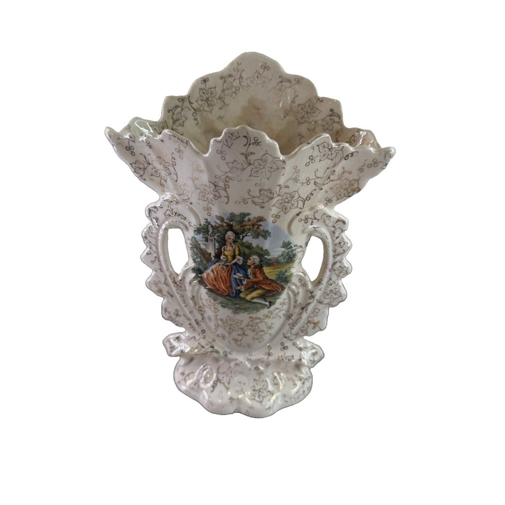 Vintage Royal China Warranted 22 KT Gold Colonial Courting Couple Fan Vase
